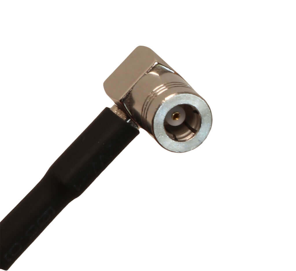 Right angle SMB connector to connect to any portable SiriusXM Radio receiver