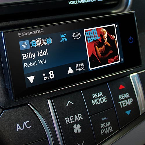 Vivid color display on the CommanderTouch receiver