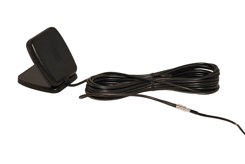 SiriusXM Radio Home Antenna Connected to Antenna Extension Cable